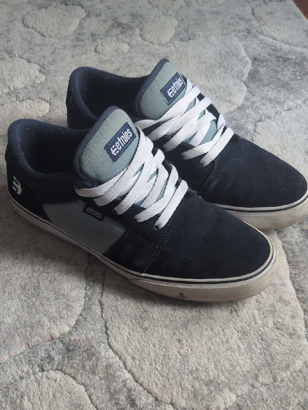 Etnies Barge LS Men’s Blue & Gray Low-Top Skate Sneakers